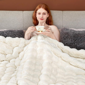 Touchat gift-ready fur throw ideal for housewarmings and special occasions