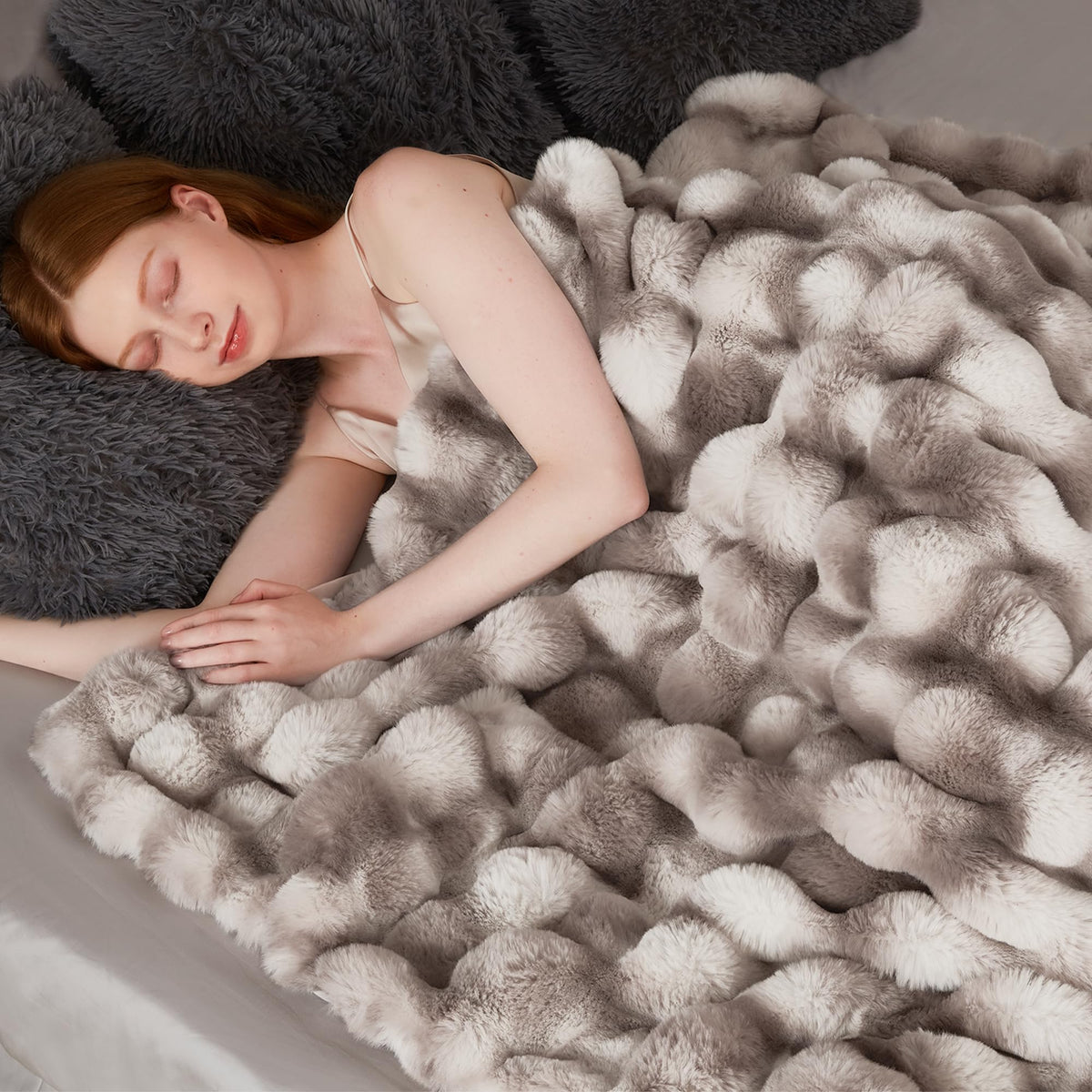 Touchat double-sided design offers two textures for versatile use.