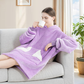 Touchat wearable blanket hoodie pocket closeup highlighting roomy pocket for essentials