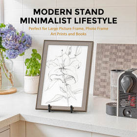 TR-LIFE tilt-display stand with 10-degree angle for easy viewing