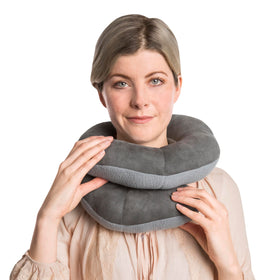 Travelon Deluxe Wrap-n-Rest Pillow dimensions 13x4x13 inches for compact travel