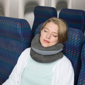 Travelon Deluxe Wrap-n-Rest Pillow side-support in use for stable alignment