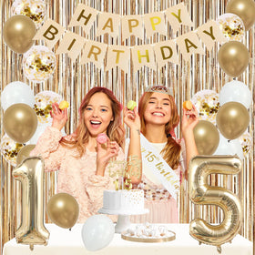 Trgowaul 32in gold balloons create a luxurious backdrop