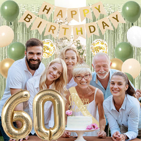 Trgowaul 60th cake topper highlights the moment on the dessert