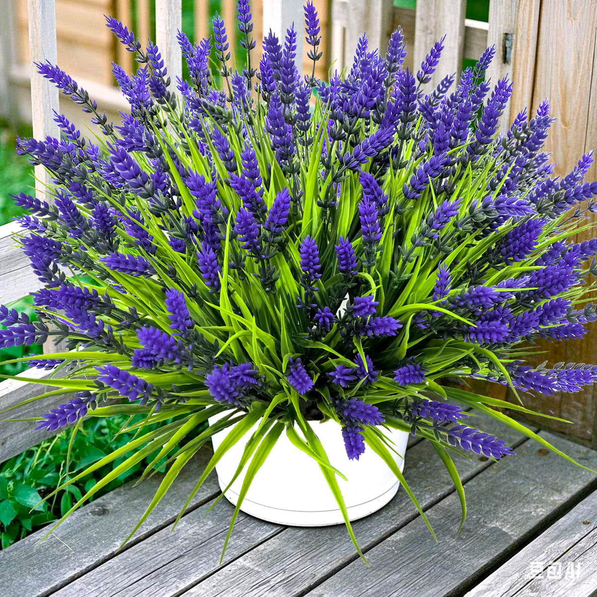 TSTWETO lavender bundle close up showing UV resistant leaves.