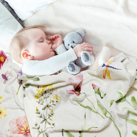 Tupmnbry watercolor flower print adds vibrant mood for daily use