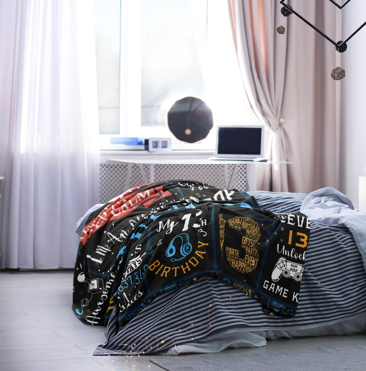 Turelos blanket 60x50in size, suitable for versatile teen spaces.