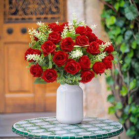 TURNMEON 40 heads fake roses dining table red as a charming centerpiece.