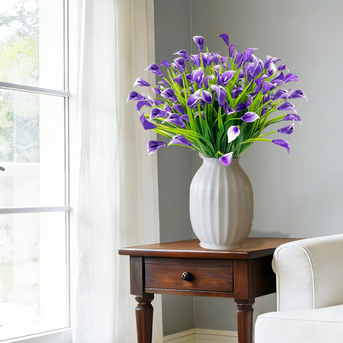 TURNMEON Calla Lily flower heads detach and reattach for flexibility.