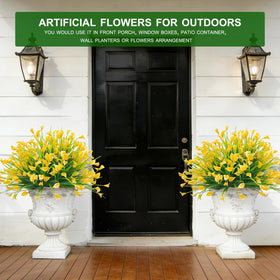 Turnmeon Calla Lily white bloom adds elegant indoor accents.