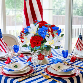 TURNMEON red white blue carnations lilies hydrangea for holidays.