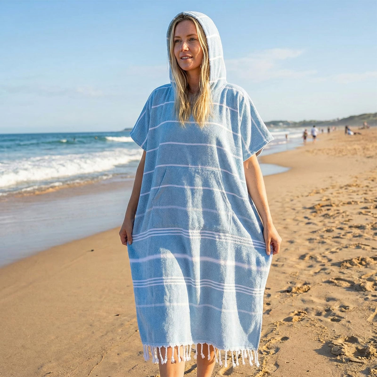 Twistover hooded changing towel with pocket blue for secure essentials