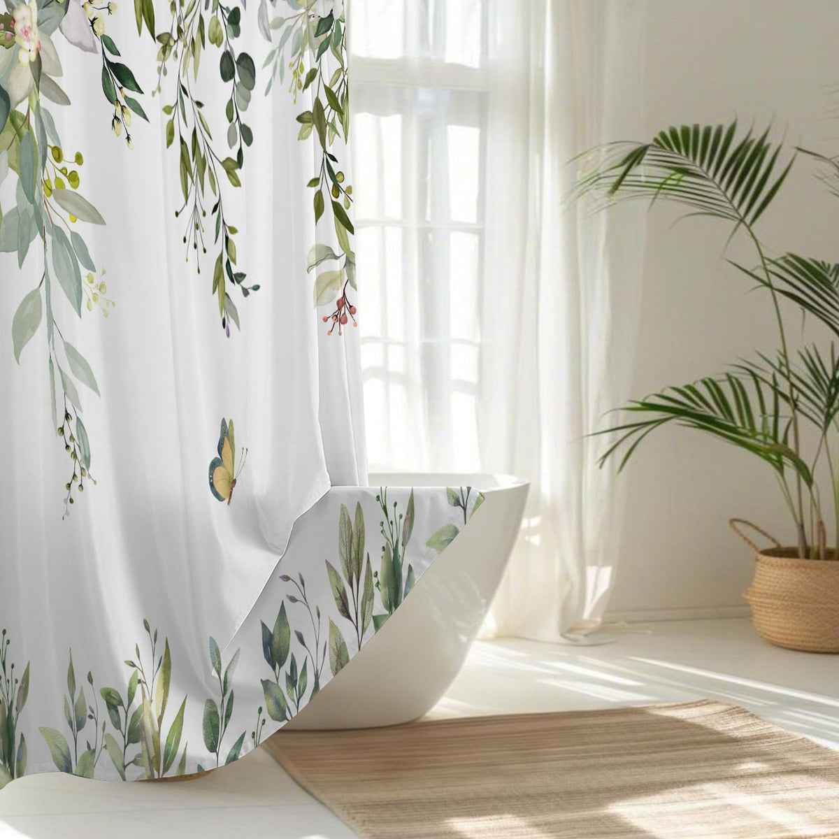 TWLSNCD snap-in liner allows easy removal for washing.