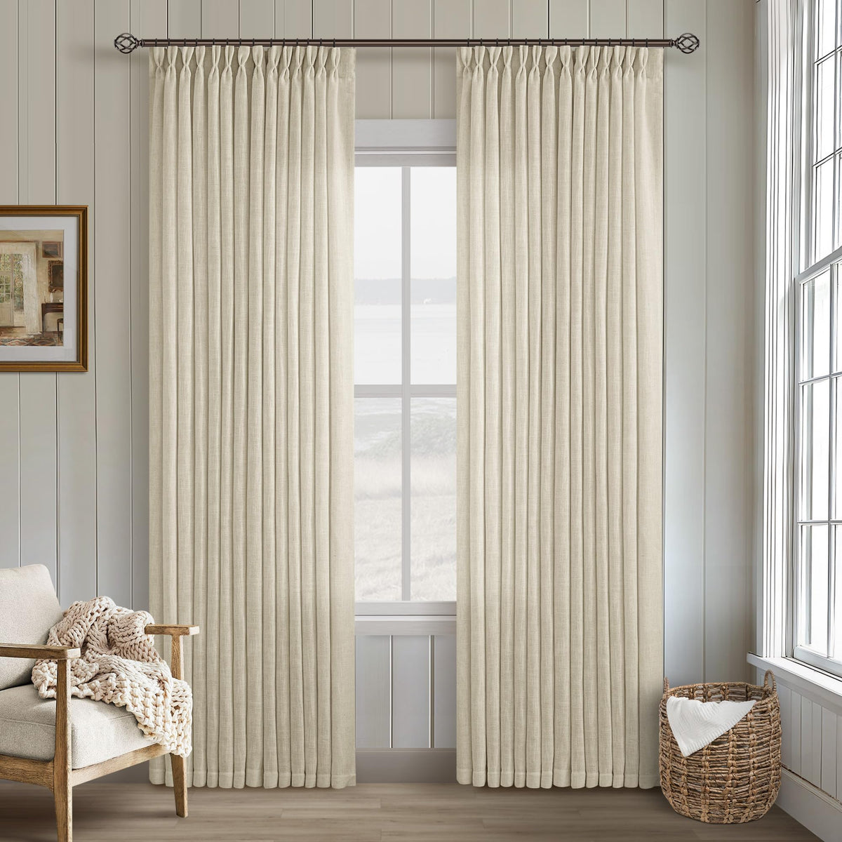 TWODRAPES included hooks and rings for quick installation