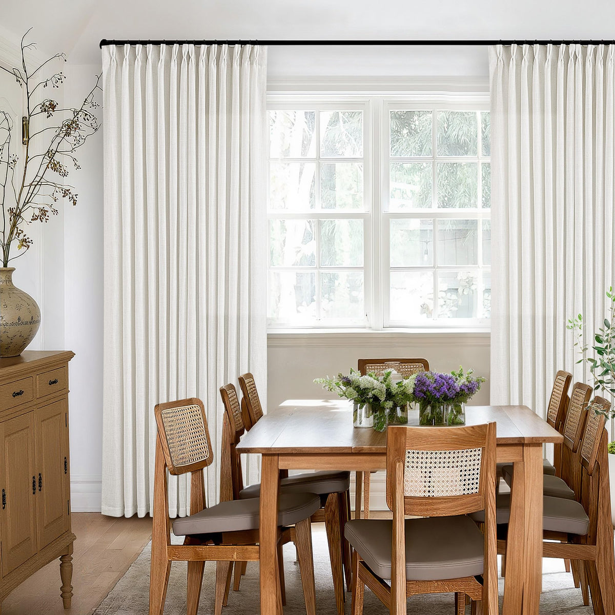 TWODRAPES included hooks and rings for easy installation