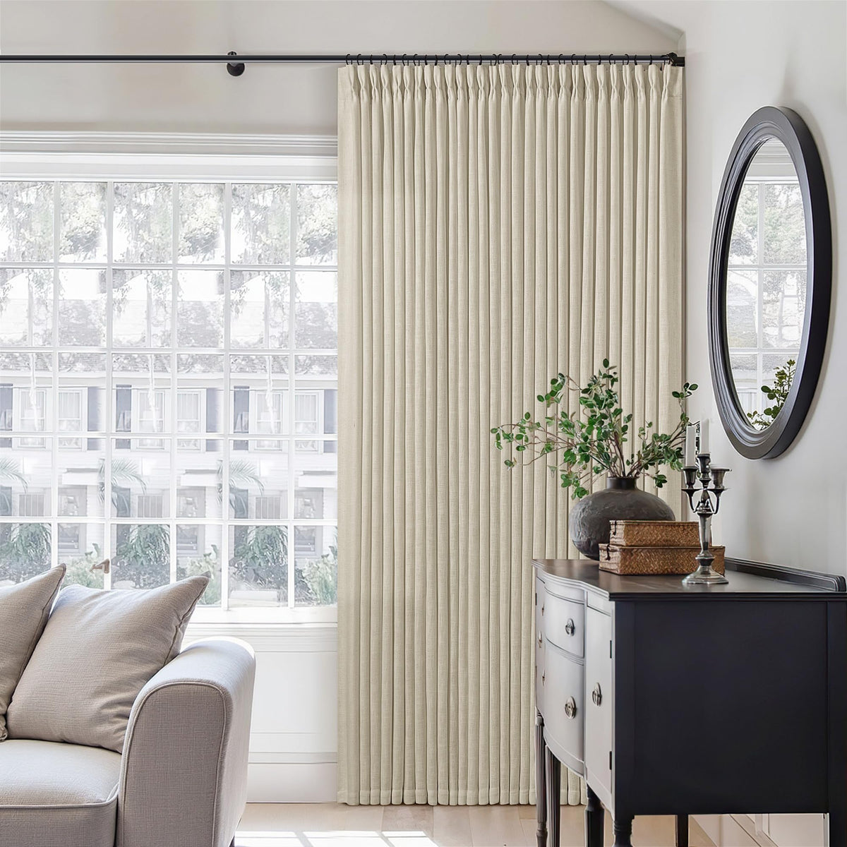 TWODRAPES memory-shape folds keep panels neatly aligned