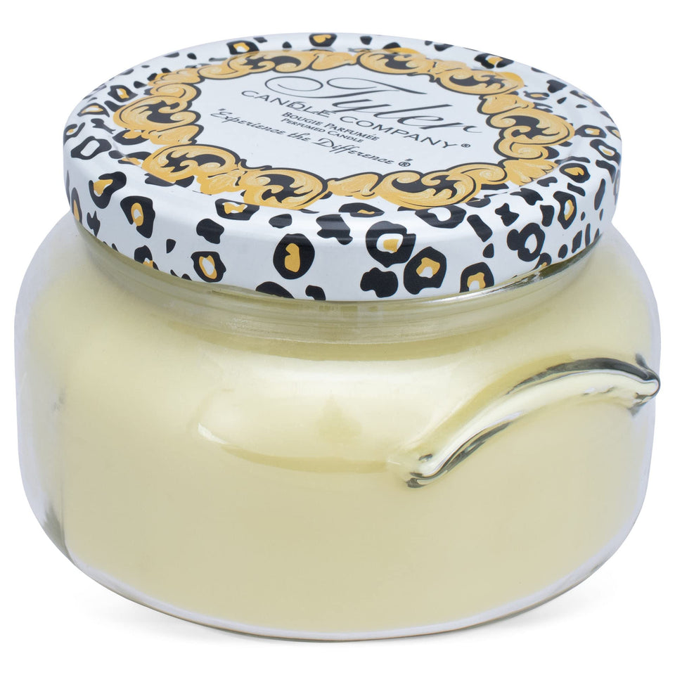 Tyler Candle Limelight 22oz front label shows bold citrus scent for bright spaces.