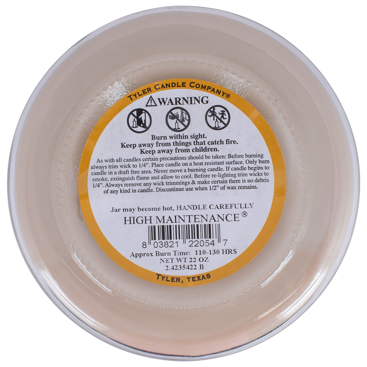 Tyler Candle soy-wax lead-free ensures clean burn and pleasant ambiance.