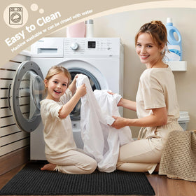 TYUU 36x24 inch mat provides generous coverage underfoot.