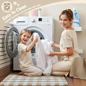 TYUU khaki-white mat pairs with tub and shower for a neat look