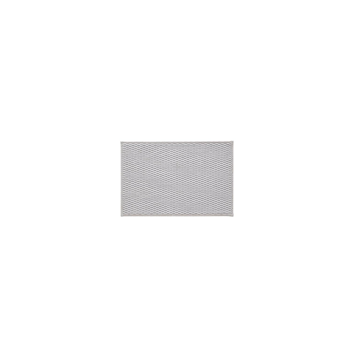 TYUU multi-use rug fits bath, laundry, or bedroom spaces with versatility