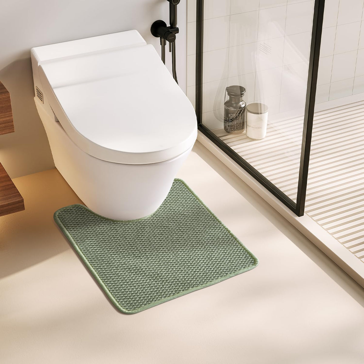 TYUU U-shape sage green toilet rug keeps feet dry and cozy.