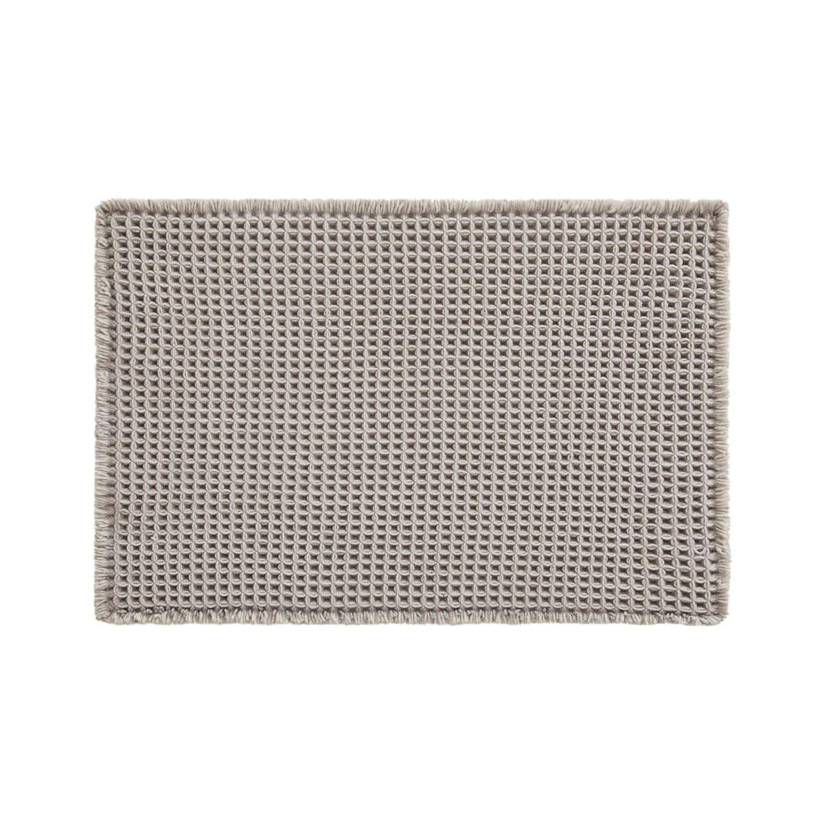 TYUU waffle bath mat in light grey complements any bathroom style.