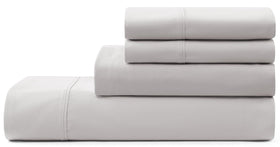 UGG Hedi queen flat sheet with generous size and smooth feel