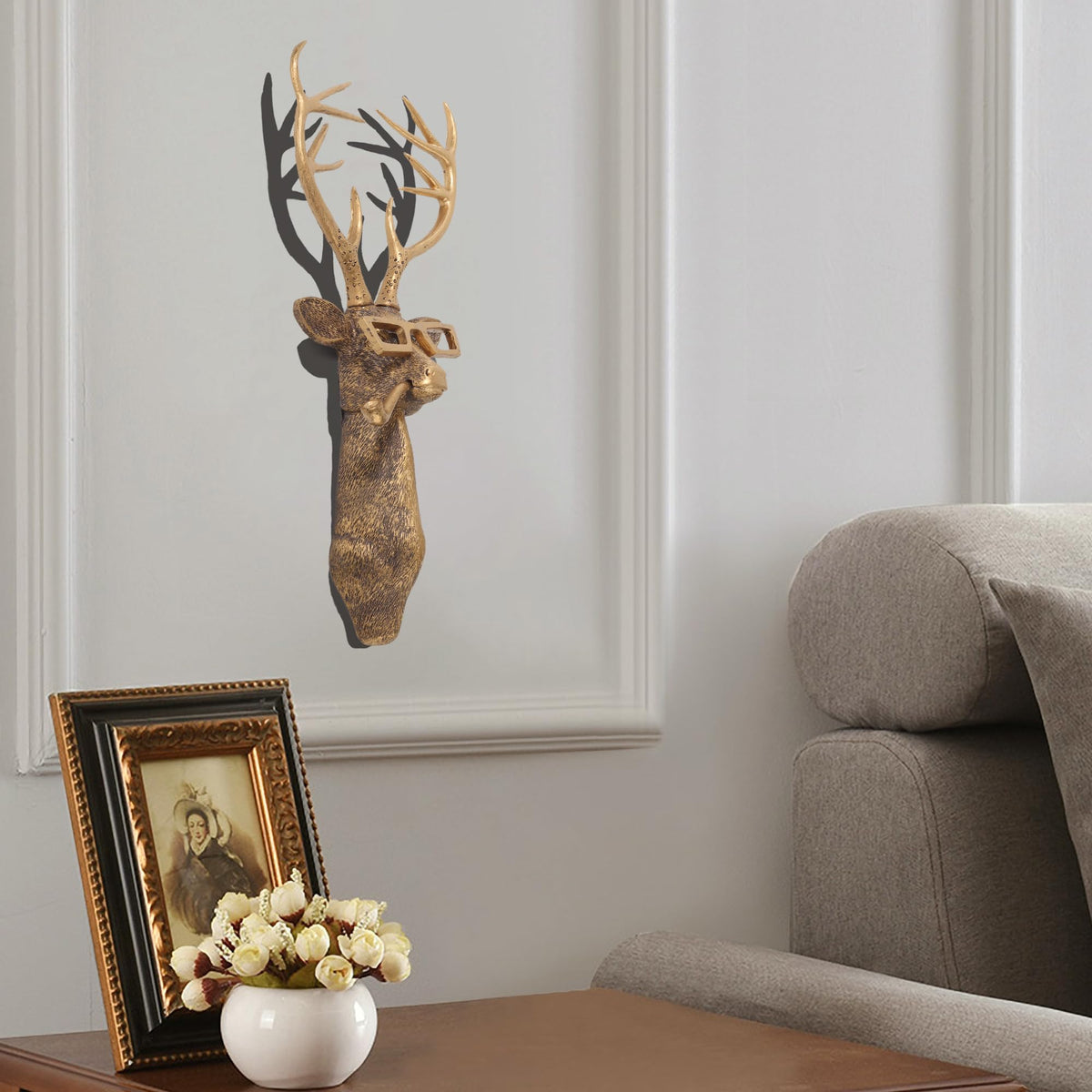 UITWMKTG rabbit ears and deer antlers assembly ready for display