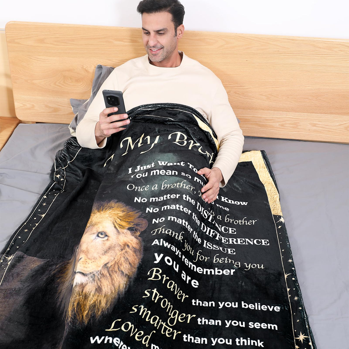 Ujifuis cozy bedtime blanket ideal for relaxing evenings.