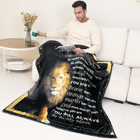 Ujifuis sister-to-brother gift blanket highlighting comforting warmth.