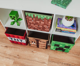 Ukonic Minecraft storage set packshot enhances display-ready shelves and closets.