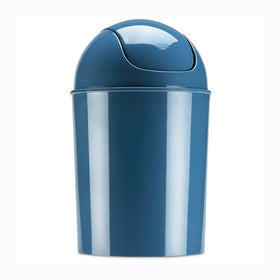 Umbra swing-top lid keeps trash discreet and bag in place