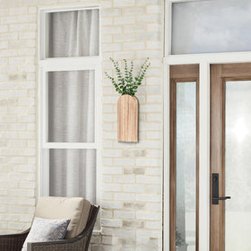 Umitiu wall planter with backplate supports versatile placement on desk or wall.