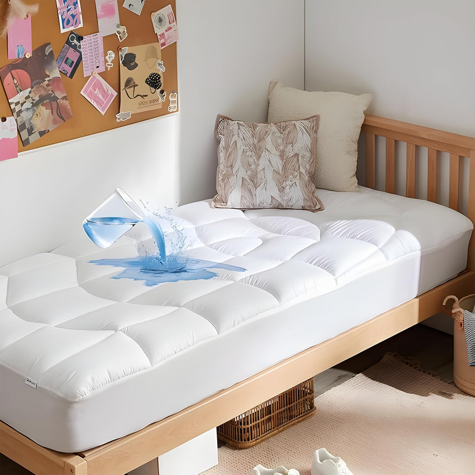 UNIKOME microfiber-top twin protector for breathable comfort and spill protection