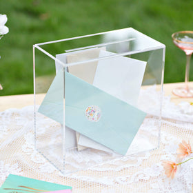 UNIQOOO 4mm thick acrylic box adds a premium wedding reception look.