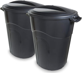 United Solutions 32-gallon outdoor trash can with lid attached for secure storage