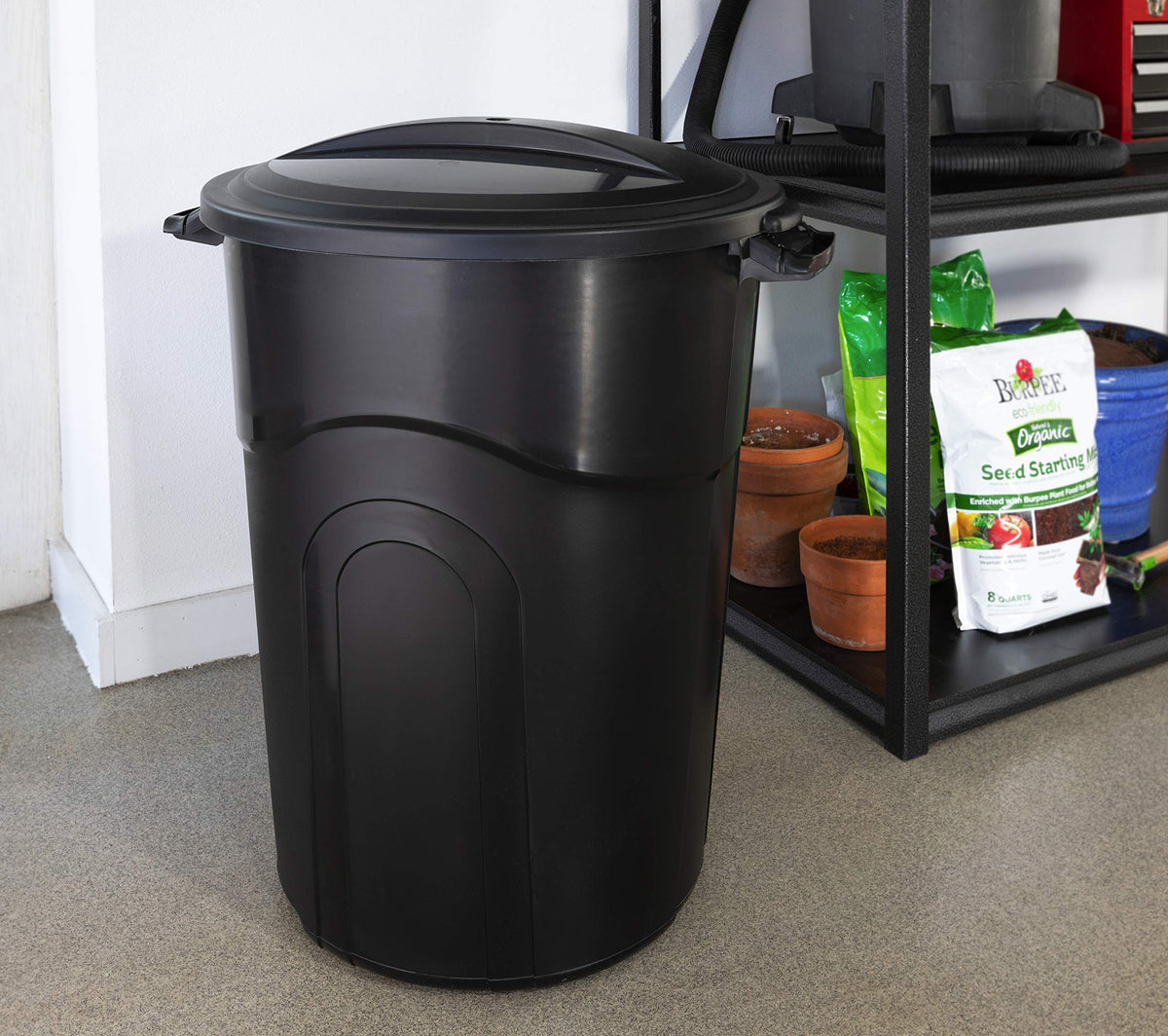 United Solutions trash can with click-lock lid keeps contents secure outdoors