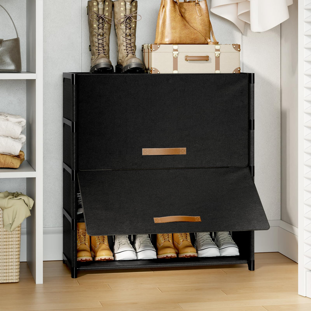 UNITSTAGE shoe rack with door protects shoes from dust and pets