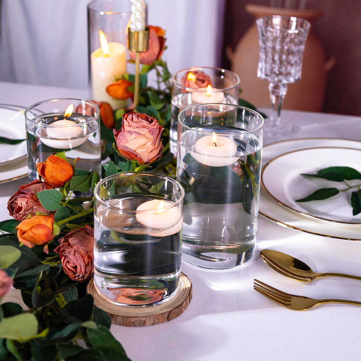UPBUD Safe packaging protects glass vases during shipping and storage for peace of mind.