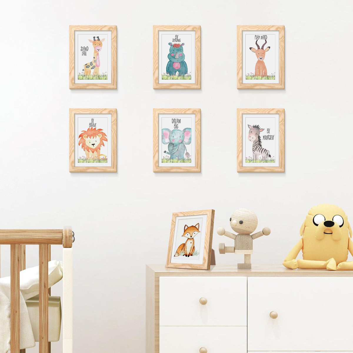 Upsimples 5x7 frames on tabletop display show photos neatly and attractively.