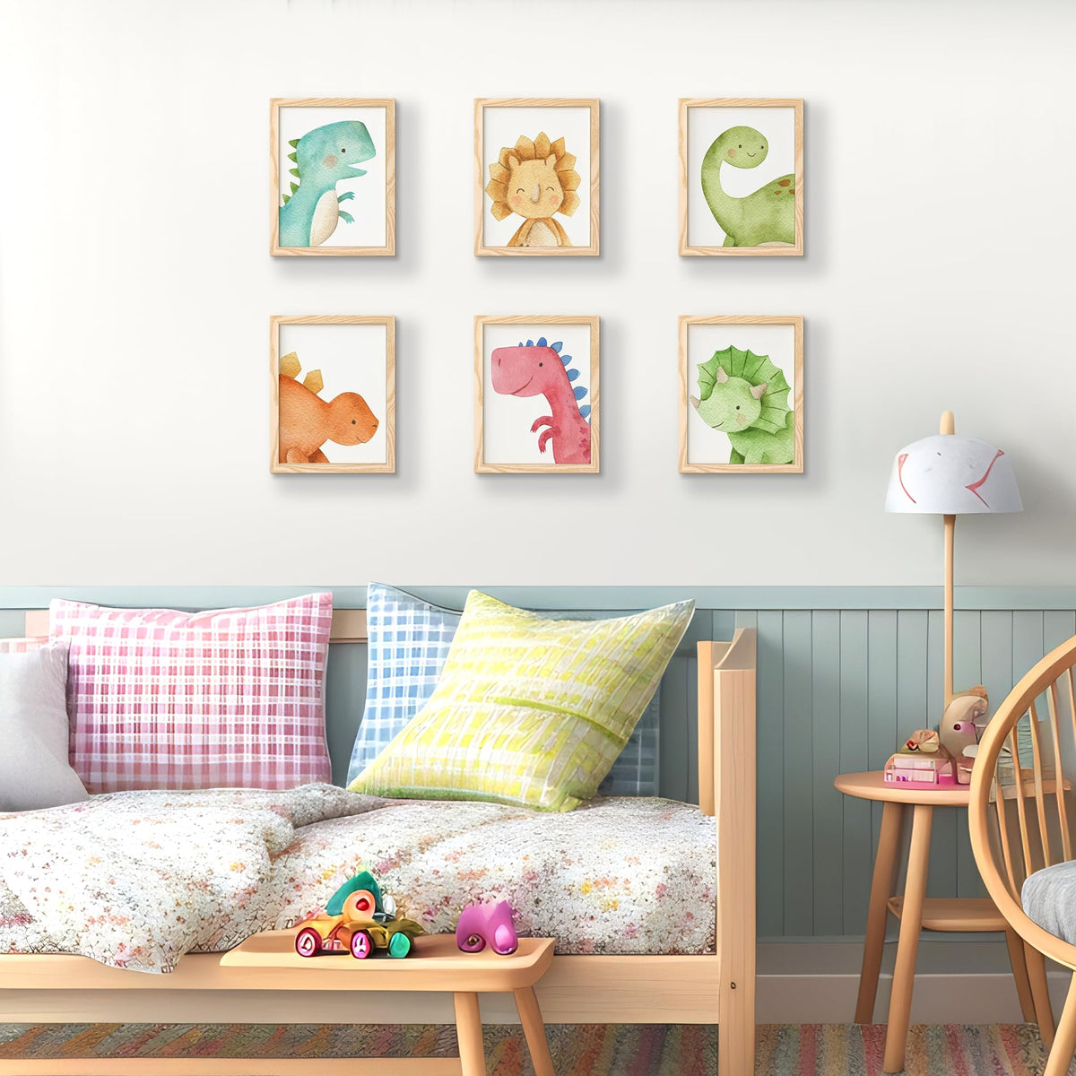 Upsimples 8x10 frame with 5x7 mat opening for easy photo layering