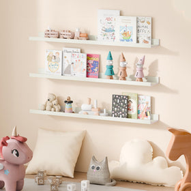 Upsimples white wood-texture shelving detail, blends with various interior styles.