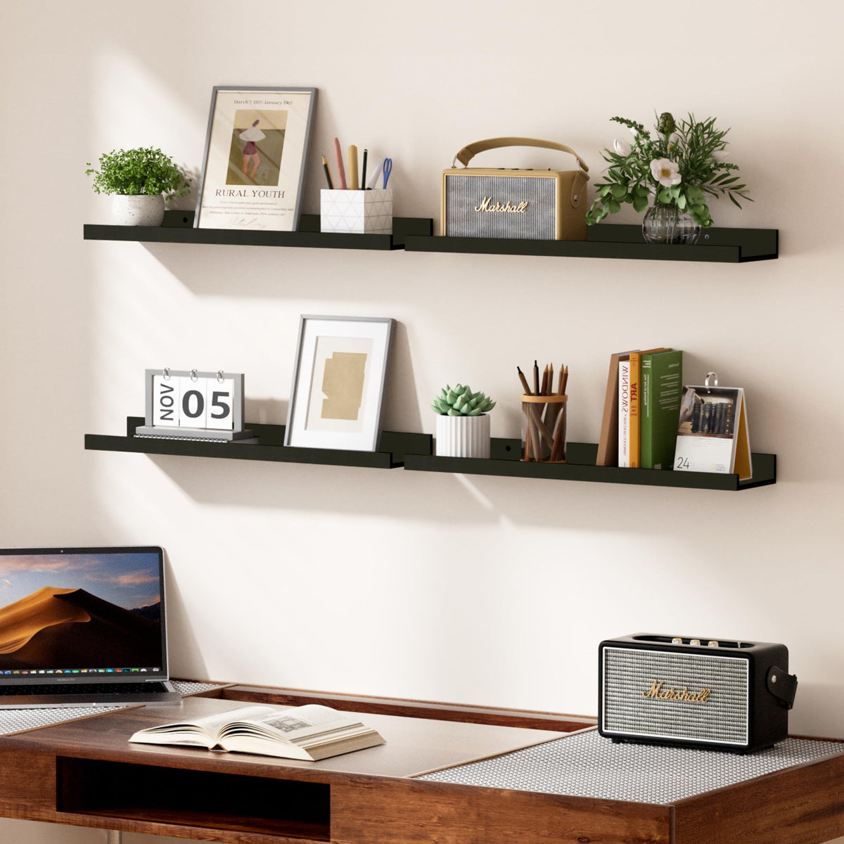 Upsimples long shelf assembly forming up to 47 inch wall display