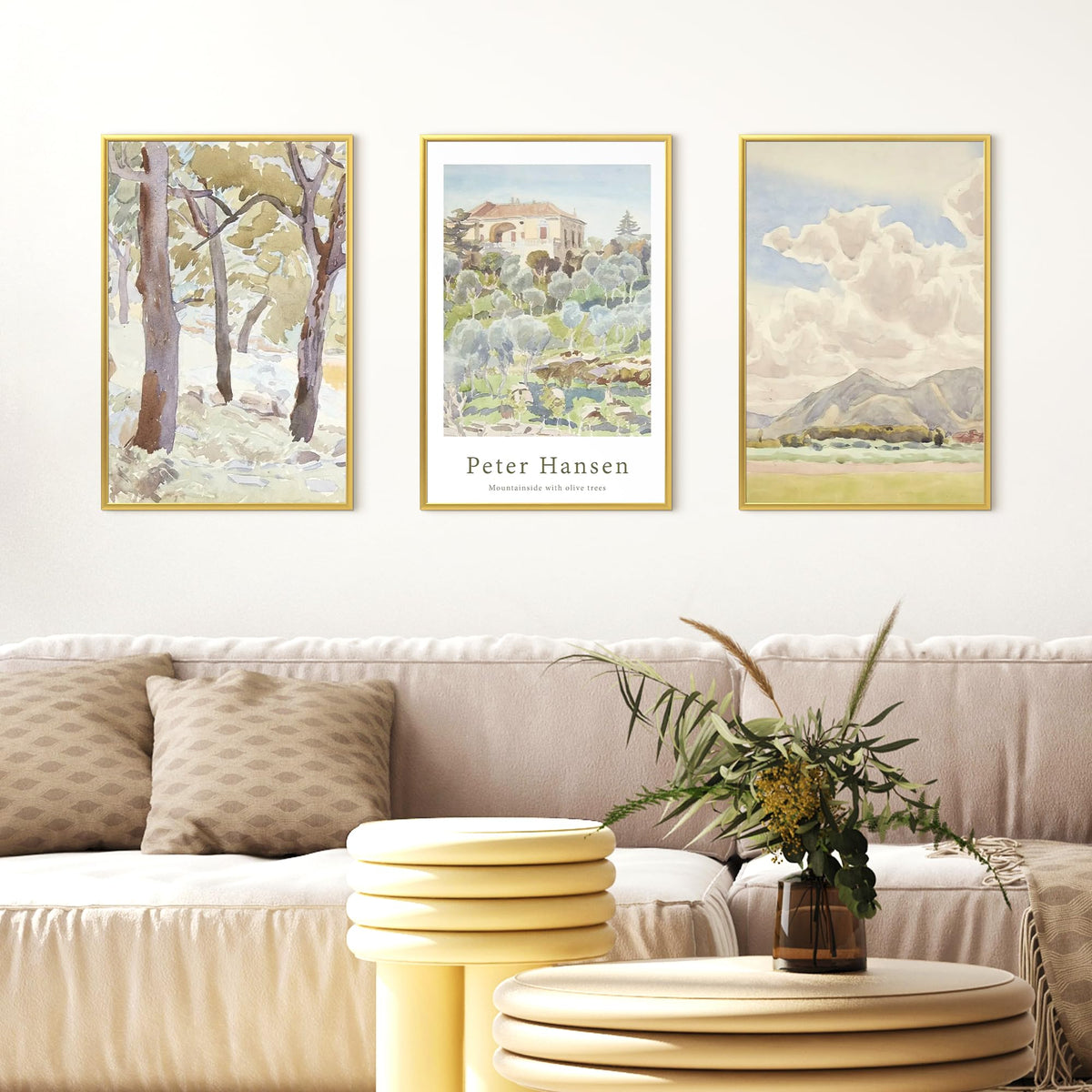 Upsimples secure packaging protects frames during shipping.