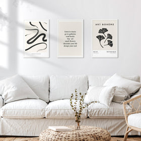 Upsimples lightweight frame design offers durable, user-friendly display options