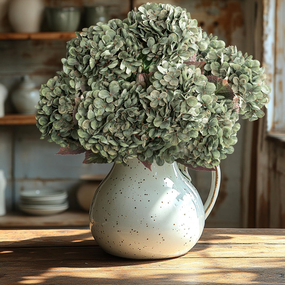 Uqueeten hydrangea bouquet with eight-branch heads, ideal for a lush dining-table centerpiece.