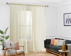 USFOOK square finials highlight a decorative design feature.