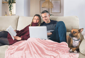 Utopia Bedding all-season blanket for year-round comfort