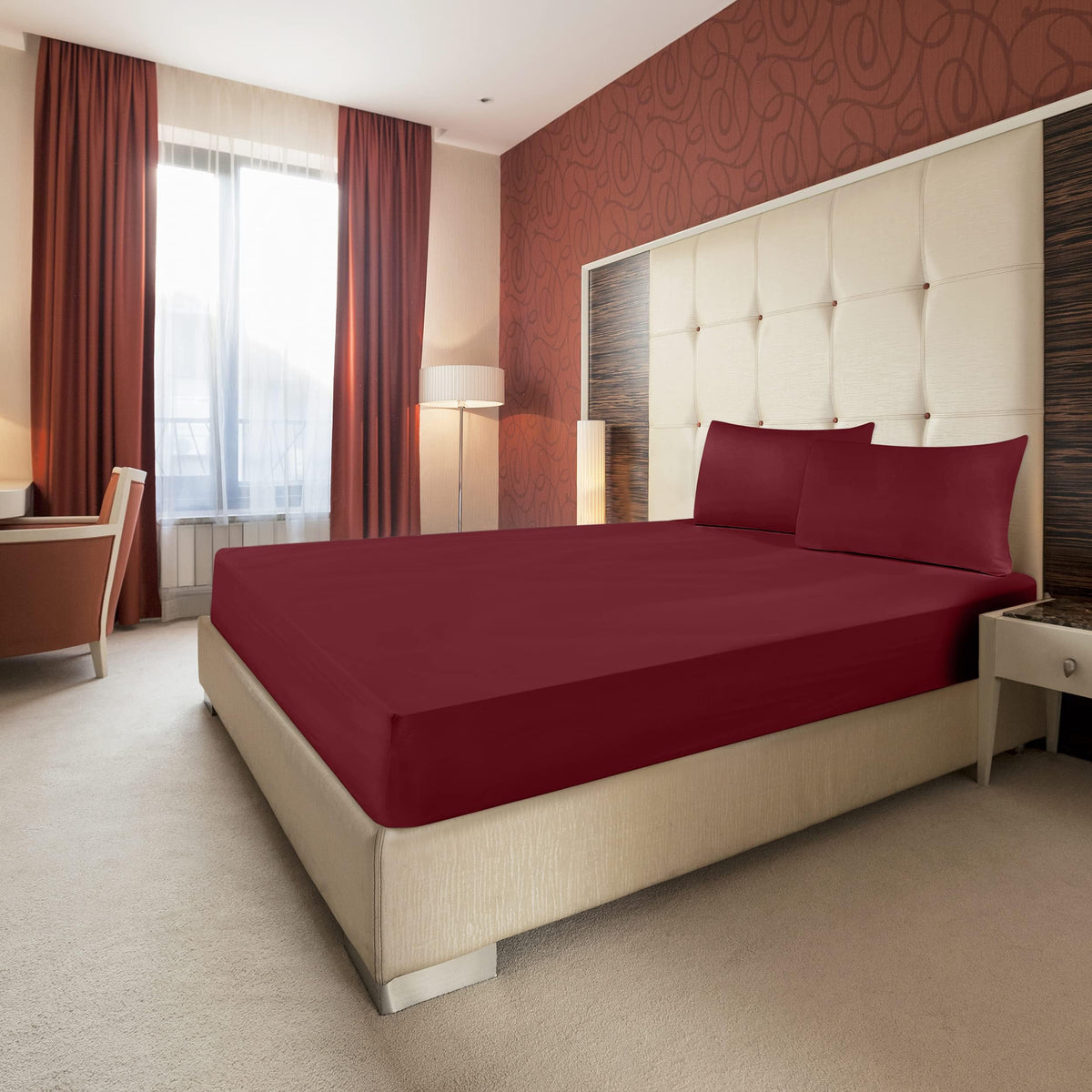 Utopia Bedding all-around elastic ensures a secure, stretchy fit
